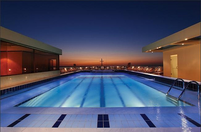 Omar El Khayam Sundeck